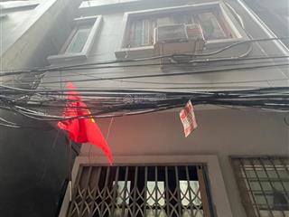 Hai mặt thoáng , nhà lạc long quân , ngõ thông ,gần ô tô, ở , kinh doanh , sđcc, dân xây 38mx 4t