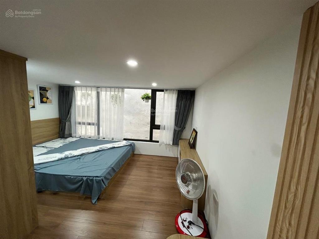 Hàng hiếm!nhà kim mã ,ngõ thông, o tô cách 20m, xây mới ,full nội thất 28m x 4t