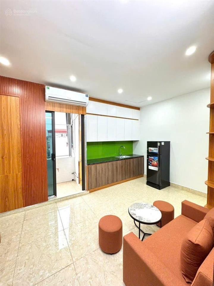 Chdv lõi kim mã  10m ra ô tô  thang máy  5 că hộ khép kín , nhà mới 40m x6t