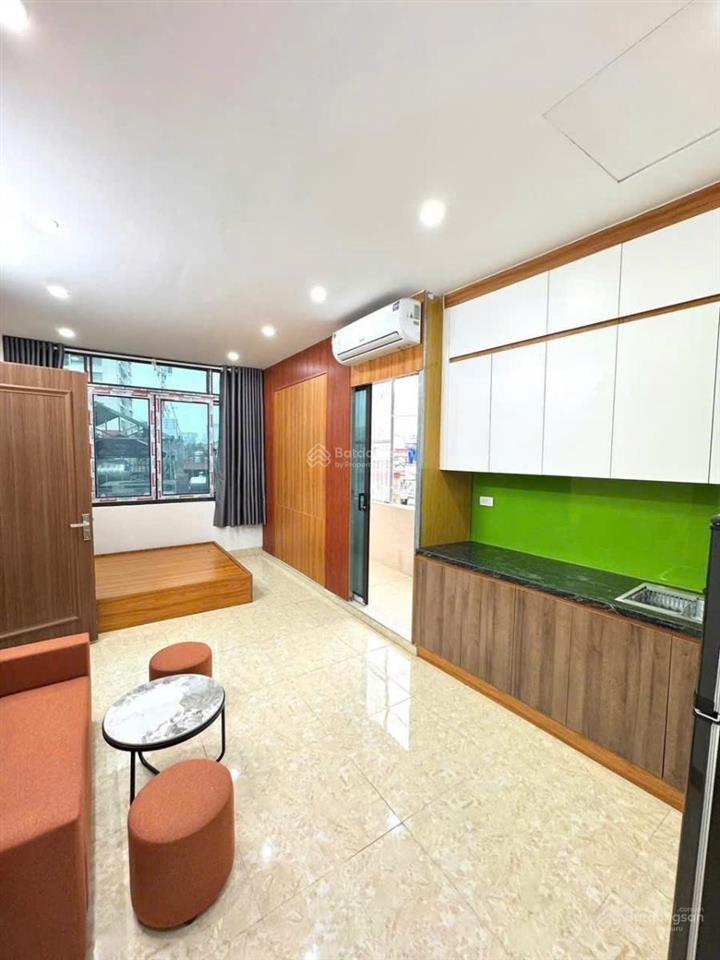Chdv lõi kim mã  10m ra ô tô  thang máy  5 că hộ khép kín , nhà mới 40m x6t