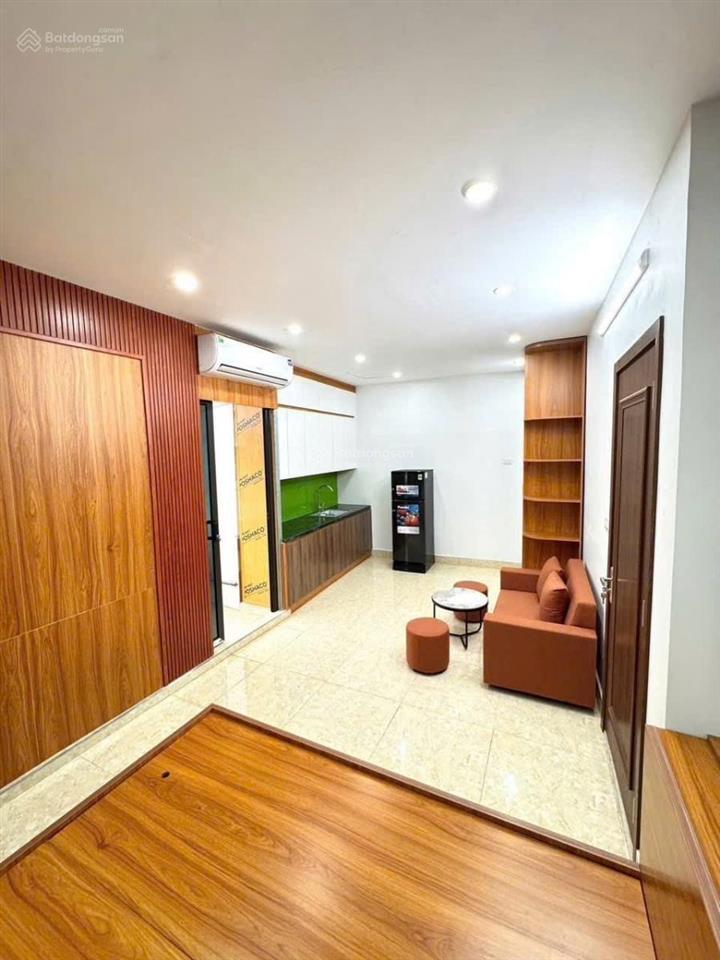Chdv lõi kim mã  10m ra ô tô  thang máy  5 că hộ khép kín , nhà mới 40m x6t