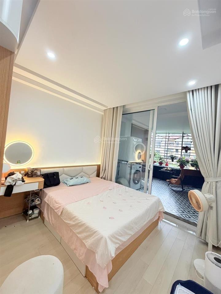 Căn hộ tập thể khu 7,2 ha vĩnh phúc, ba đình 3pn, full nội thất, sđcc, diện tích 47m2/120m2