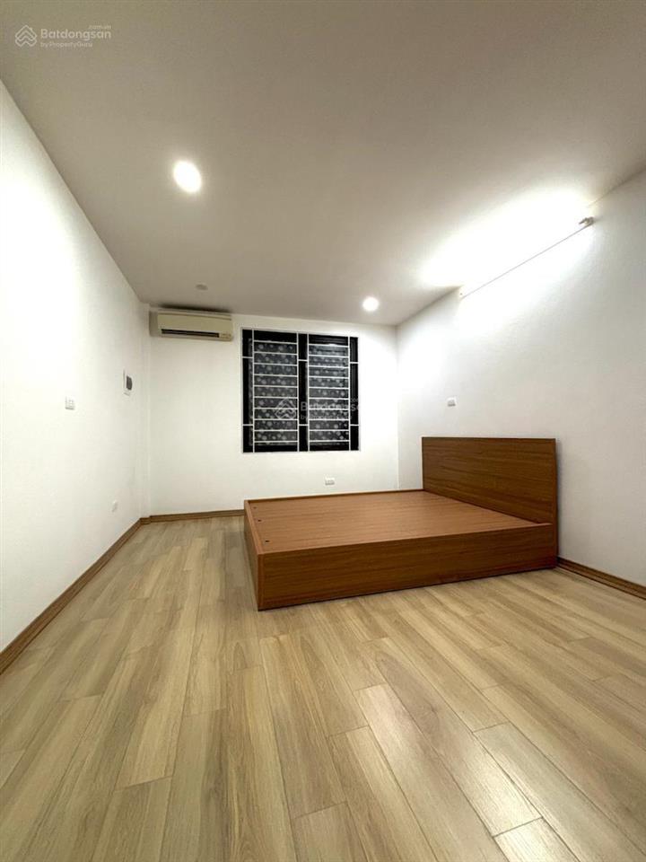 Hot nhất quận! nhà ngọc khánh, ngõ nông xe ba gác, thang máy, full nt, ko quy hoạch, nhà mới 40mx5t