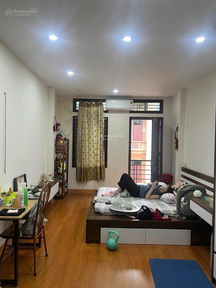 Siêu phẩm lạc long quân! nhà cách ô tô 100m, ngõ thông tứ tung, kinh doanh, full nt, ko qh 45m2x5t