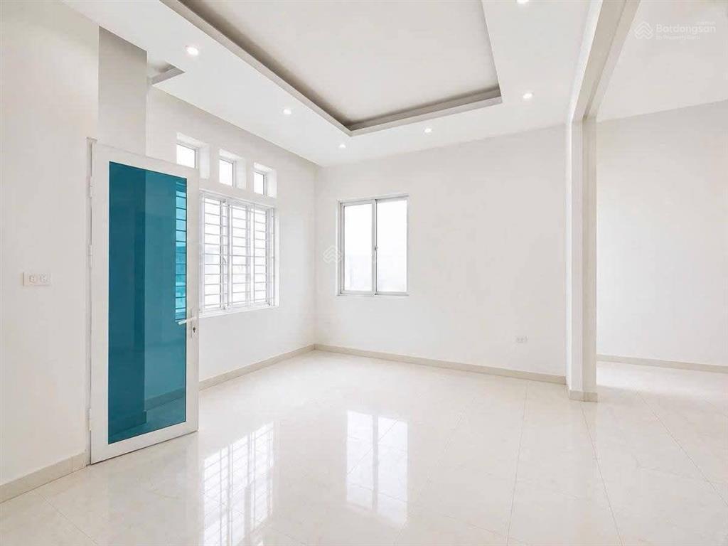 Giá hời! nhà võ chí công, ngõ thông, rộng, gần ô tô, tiềm năng ccmn nhà xây chắc chắn 55m2x3t
