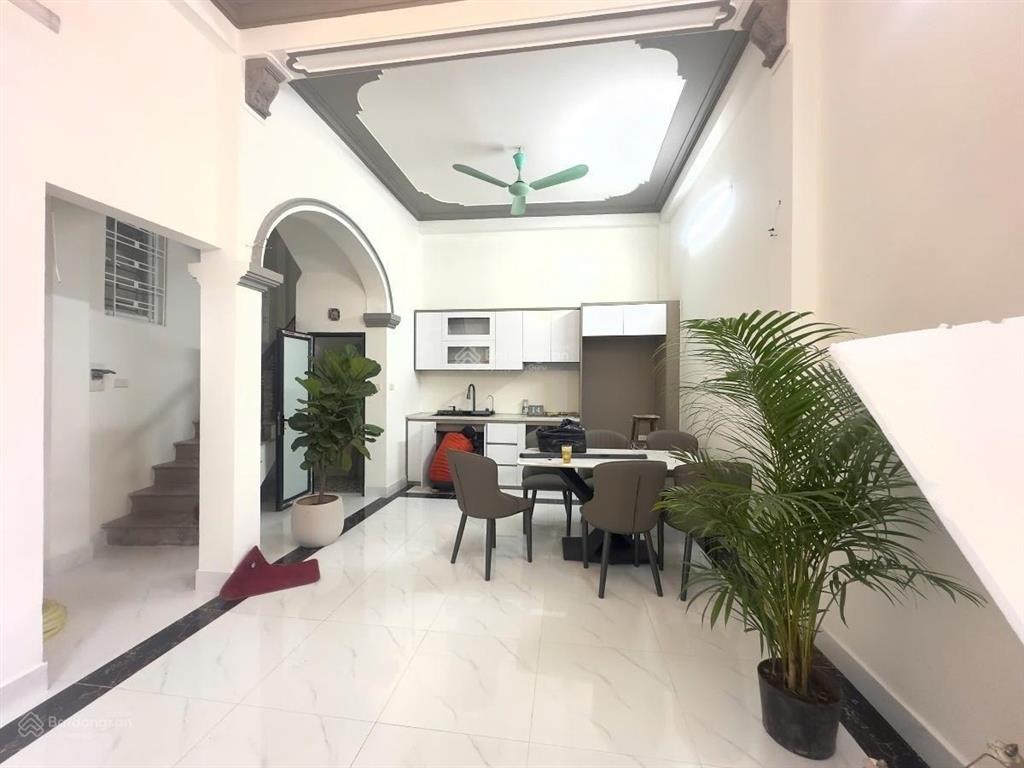 Lô góc hiếm! nhà hoàng hoa thám, ngõ thông, ô tô đỗ cửa, kinh doanh, nhà mới 38m2 x 4t