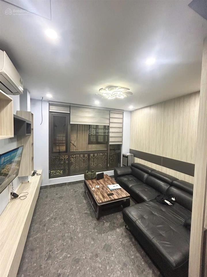 Nhỉnh 7 tỷ có nhà đẹp thụy khuê, ngõ nông, full nội thất, nhà mới về ở luôn 28m2 x 5t