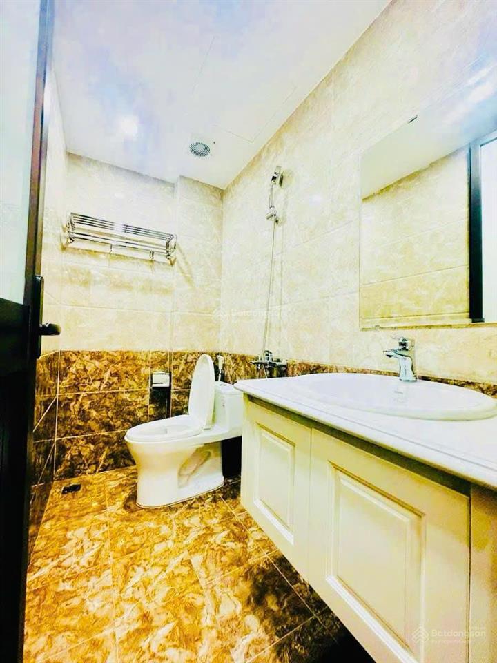 Nhà đẹp đội cấn. ngõ nông, vf3 đỗ cửa, thông tứ tung, dân xây thoáng, full nt, sân xe, 48m²*5t