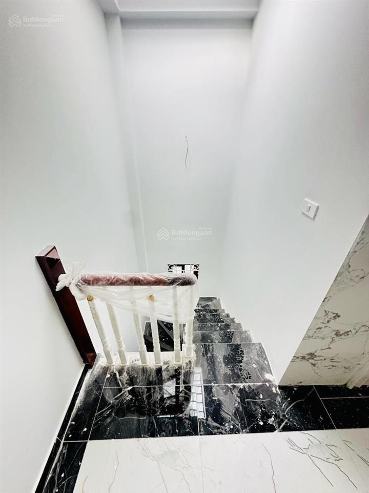 Nhà mới võng thị, ngõ thông, xe ba gác, trước nhà thoáng, thang máy, full nội thất 46m2 x 6t