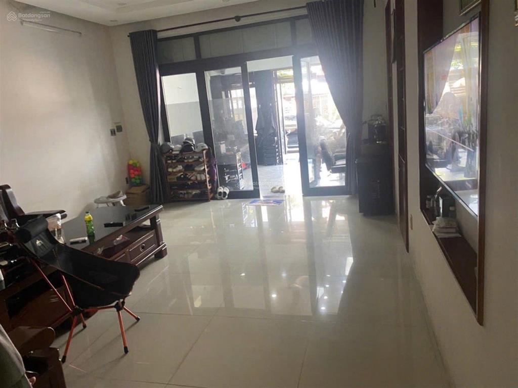 Bán nhà đẹp đường phùng hưng, đà nẵng, 2 tầng.