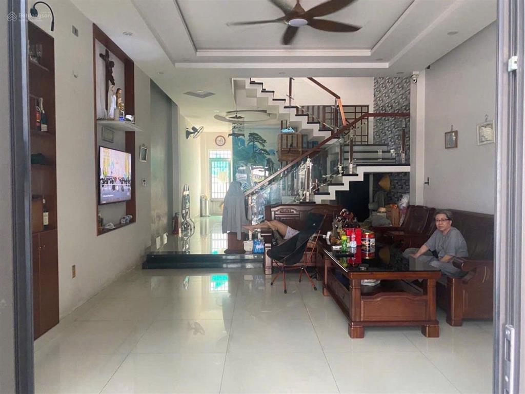 Bán nhà đẹp đường phùng hưng, đà nẵng, 2 tầng.