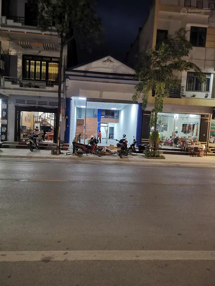 Bán căn nhà mặt phố đường trần nhân tông