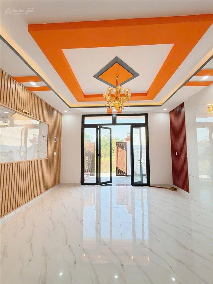 Bán nhà tt cần giuộc giá rẻ 5x20m