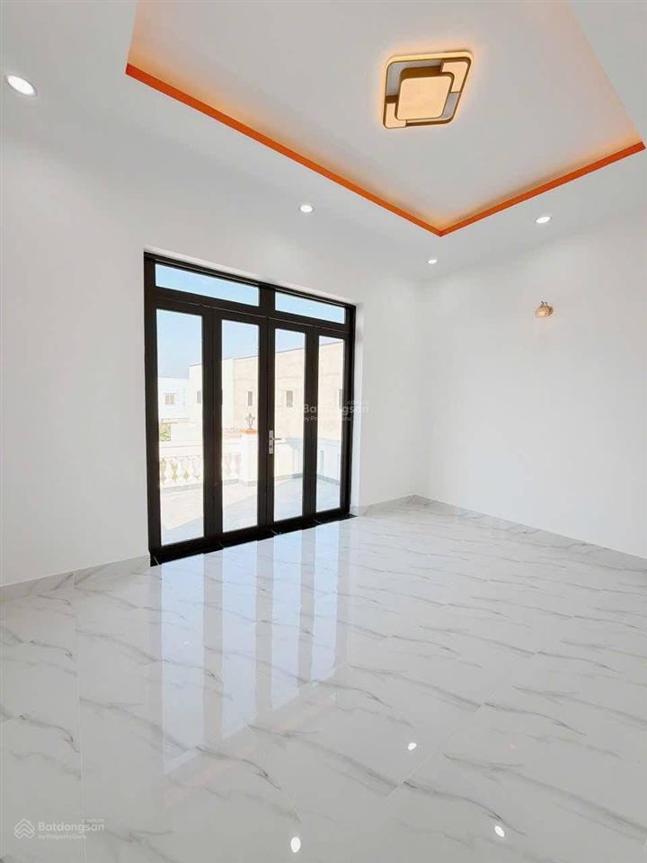 Bán nhà tt cần giuộc giá rẻ 5x20m