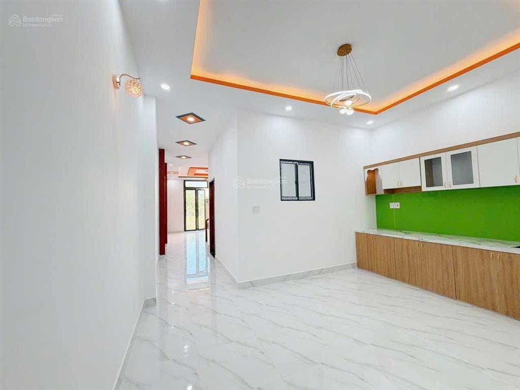 Bán nhà tt cần giuộc giá rẻ 5x20m