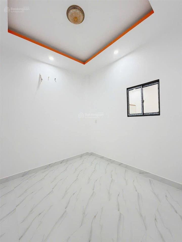 Bán nhà tt cần giuộc giá rẻ 5x20m