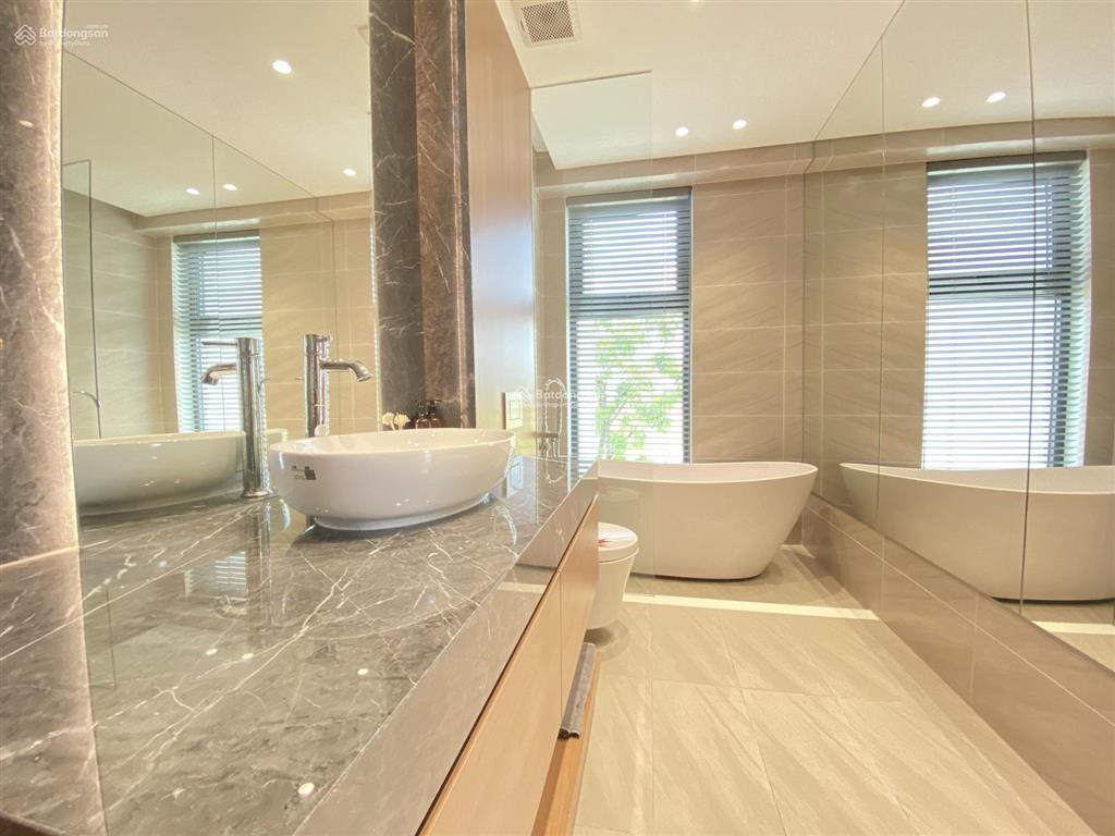 Sở hữu ngay nhà phố 1 trệt 2 lầu 90m2 chỉ 3,9 tỷ ngay trung tâm bến lức,dự án la home, 0933 575 ***