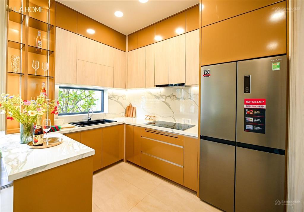 Sở hữu ngay nhà phố 1 trệt 2 lầu 90m2 chỉ 3,9 tỷ ngay trung tâm bến lức,dự án la home, 0933 575 ***