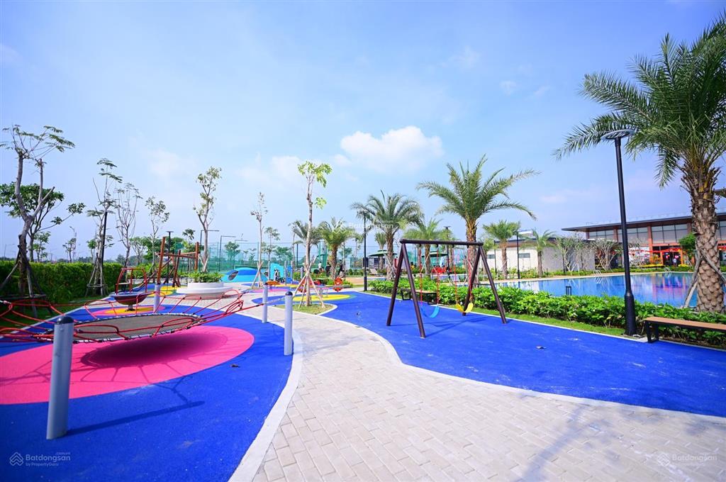 Sở hữu ngay nhà phố 1 trệt 2 lầu 90m2 chỉ 3,9 tỷ ngay trung tâm bến lức,dự án la home, 0933 575 ***