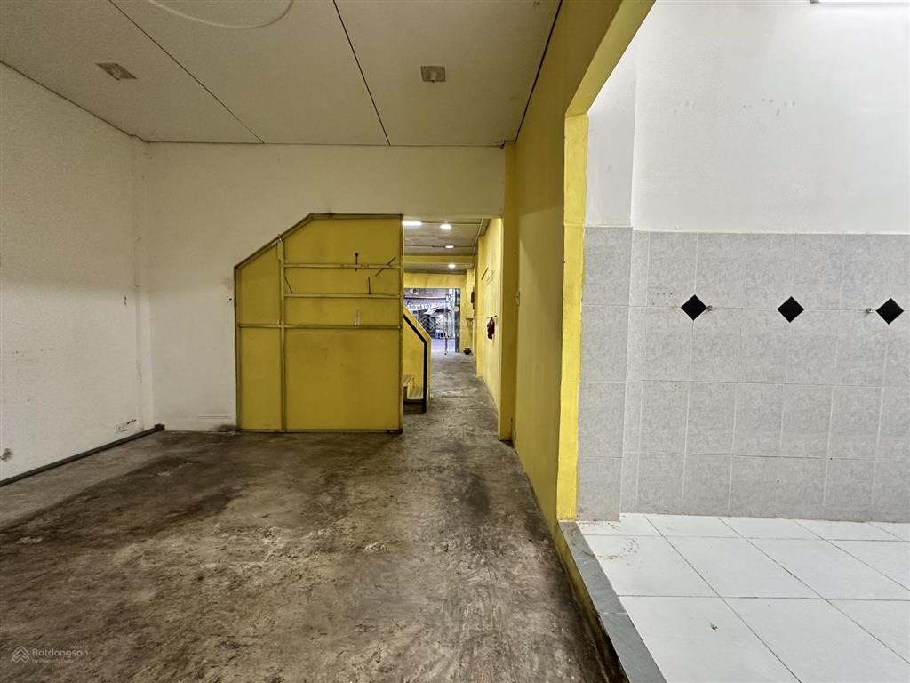 Nhà mặt tiền cho thuê nở hậu kinh doanh