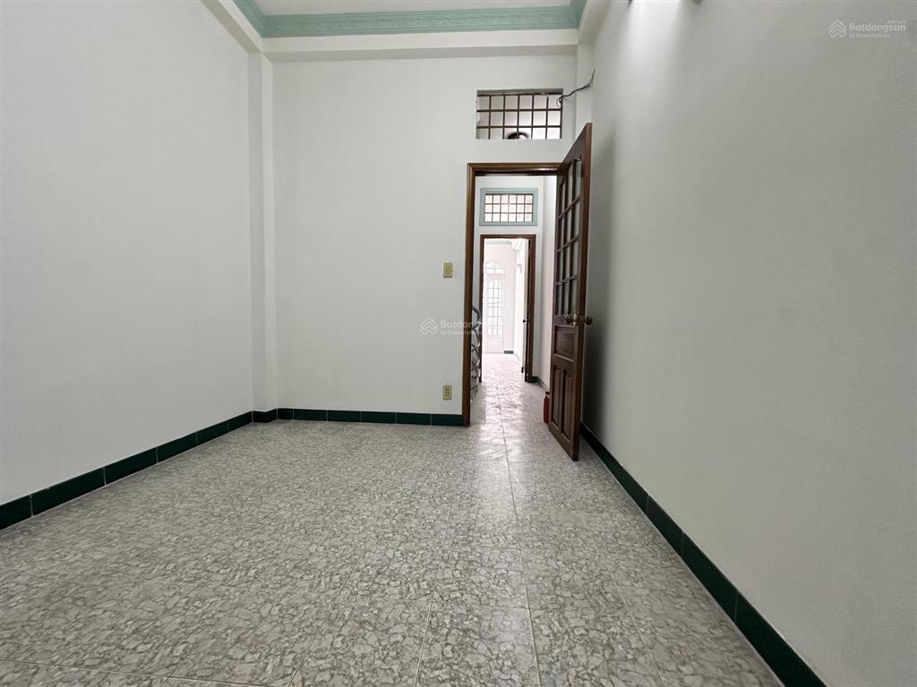 Nhà hẻm xe hơi mới 5pn4vs khép kín