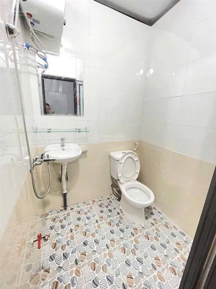 Có 102! căn hộ hoàng quốc việt, nghĩa tân, cầu giấy, 2 thoáng, full nt, 60m*2pn giá 2.x tỷ