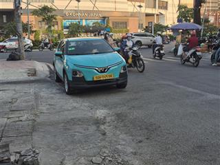 Nhà bán khu vip tên lửa sát aeon bình tân. mặt tiền đường 20m. 4 tầng, 7 pn, wc. có sẵn dòng tiền.