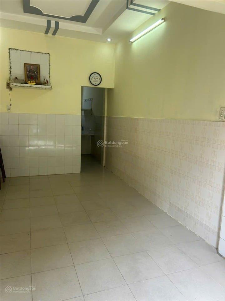 Nhà riêng bán gấp tại 79d2, âu cơ, 5,5 tỷ, 32,72 m2