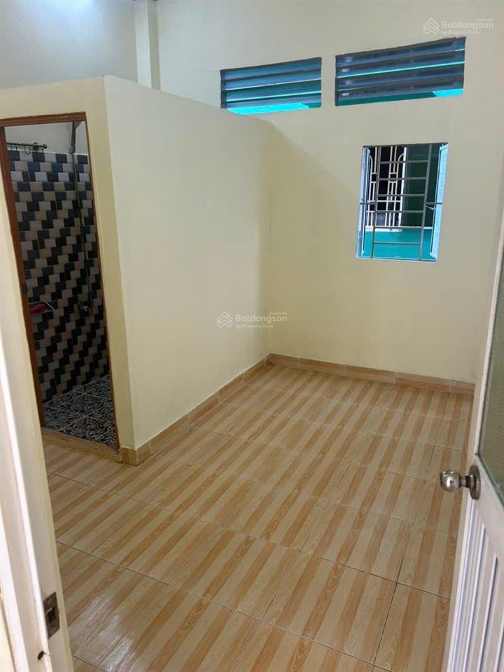 Nhà riêng bán gấp tại 79d2, âu cơ, 5,5 tỷ, 32,72 m2