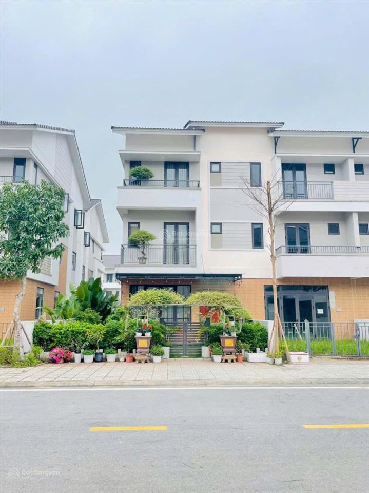 Hiếm có 01 căn hàng ngoại giao giá gốc cđt chỉ 11,8 tỷ, sát ngay hà nội.  0963 207 ***