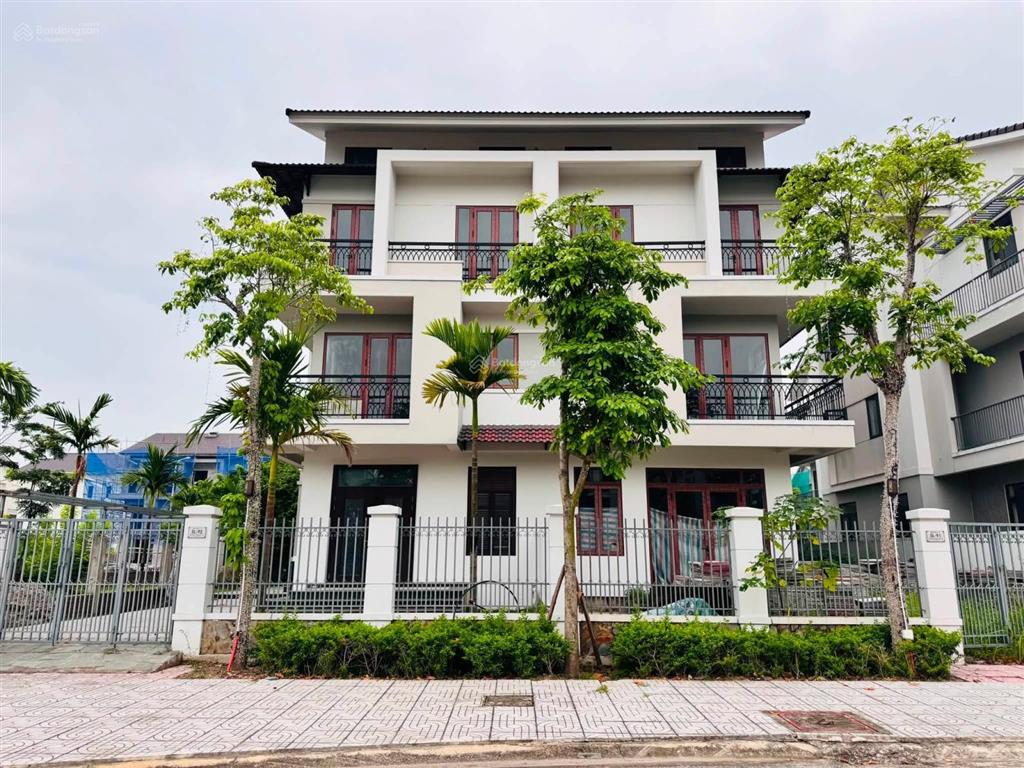 Hiếm có 1 căn suất ngoại giao, giá gốc chủ đầu tư, giá chỉ từ 60 triệu/m2.  0963 207 ***