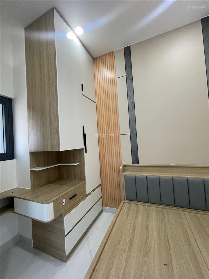 Nhà mới 3 tầng full nội thất ngay khu vip tên lửa chỉ nhỉnh 3 tỷ tkrs74bx