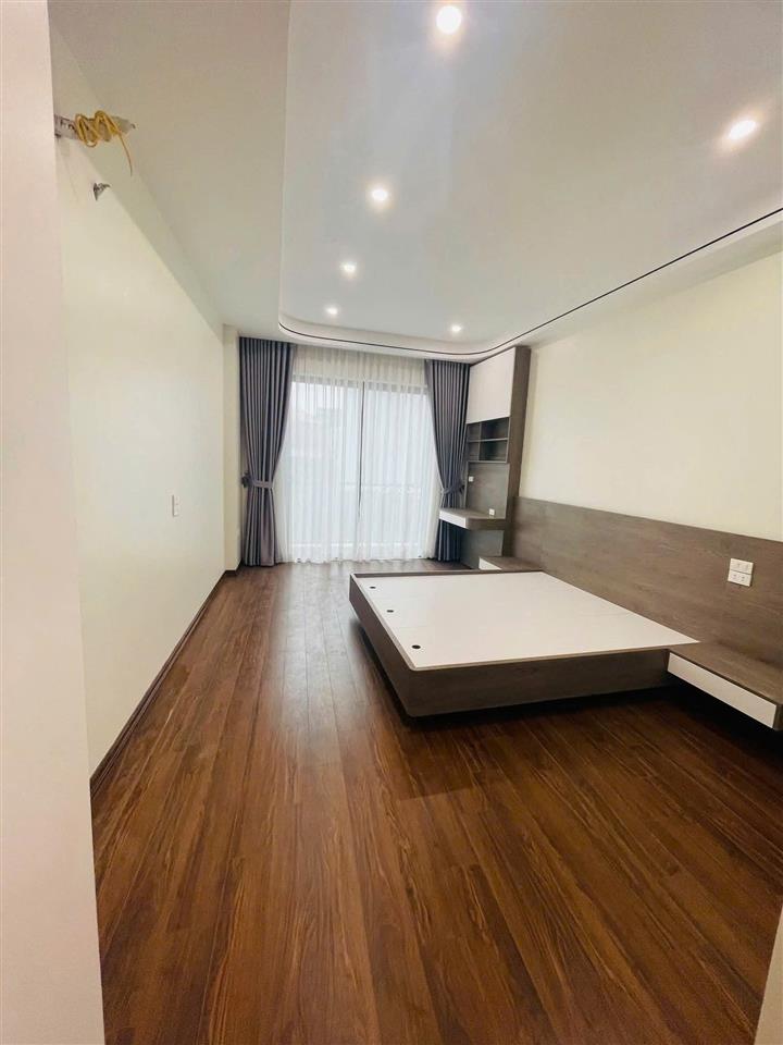 🚨 HIẾM! 32m² – 5 TẦNG – GẦN CHỢ ĐỒNG DINH – GIÁ CỰC MỀM!