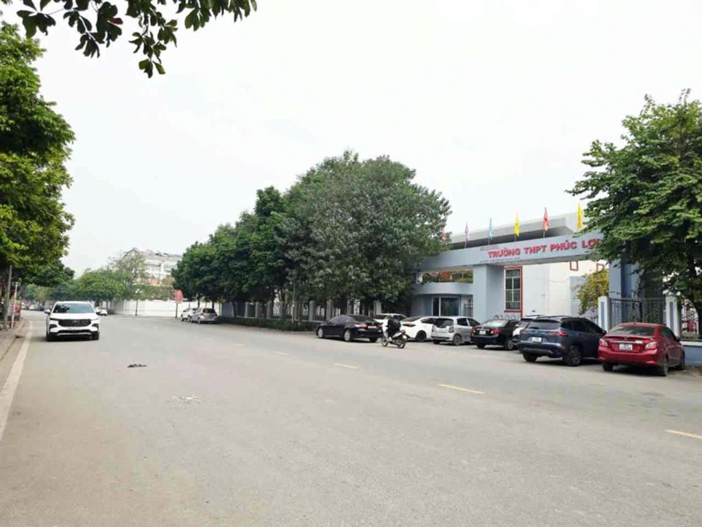 🚨 LONG BIÊN GIỜ TOÀN ĐẤT 1X TỶ/M2…
MÀ VẪN CÒN LÔ 68M² Ô TÔ VÀO ĐẤT CHỈ NHỈNH 8,X TỶ? 😳