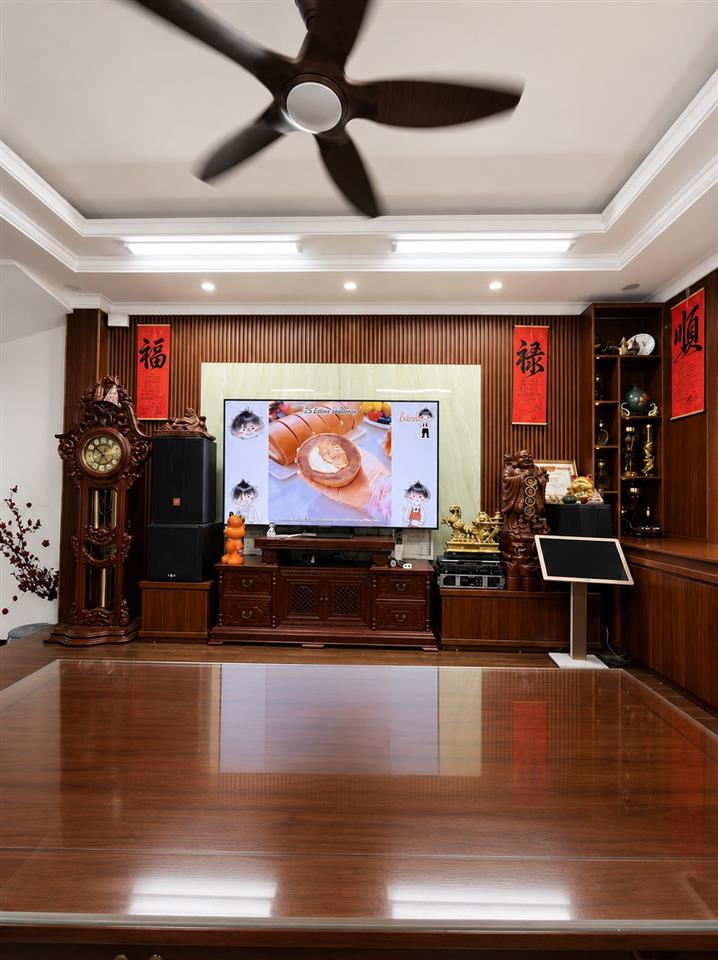 🔥 NHÀ ĐẸP CỔ LINH – NGÕ Ô TÔ THÔNG – GARA – THANG MÁY – FULL NỘI THẤT 🔥