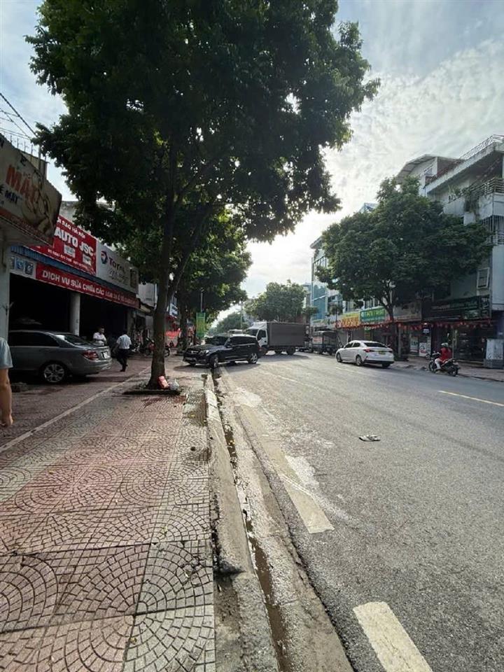🏙️ NHÀ 7 TẦNG THANG MÁY – GARA Ô TÔ – TRUNG TÂM THẠCH BÀN, CỔ LINH