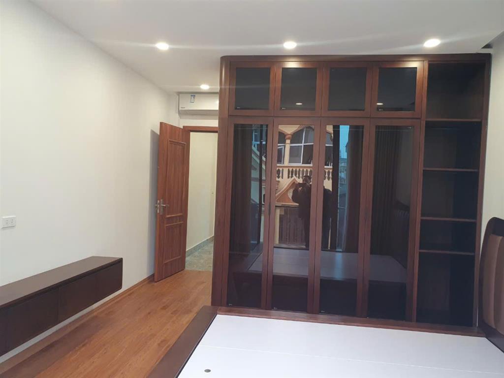 🔥 NHÀ 52M2 X 5T NGỌC TRÌ , CỔ LINH VIEW HỒ , GẦN AEON CÁC TRƯỜNG LIÊN CẤP , GIÁ 15,X TỶ