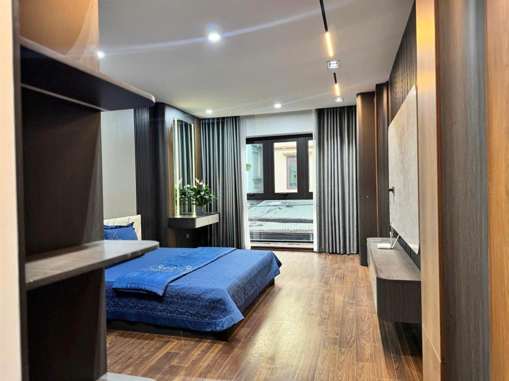 🏡🔥 BÁN NHÀ PHỐ TRẠM – NGÕ THÔNG – Ô TÔ VÀO NHÀ – THANG MÁY – FULL NỘI THẤT 🔥🏡