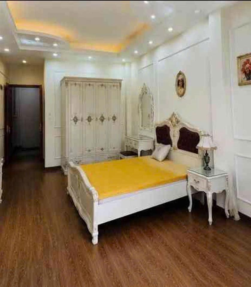 🔥 NHÀ ĐẸP ĐÀM QUANG TRUNG – NGÕ THÔNG – CHỈ 30M RA MẶT PHỐ  40M² x 5 TẦNG  FULL NỘI THẤT