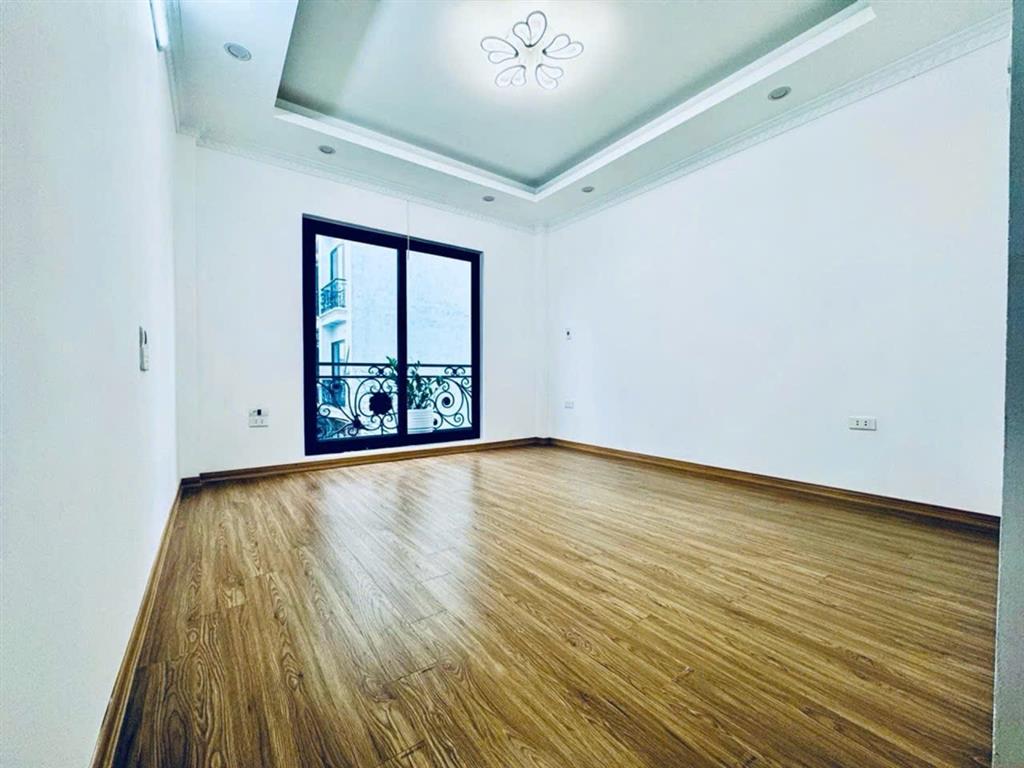 🏡🔥  NHÀ ĐẸP THẠCH BÀN – LONG BIÊN  5 TẦNG FULL NỘI THẤT  GIÁ 6,2 TỶ 🔥🏡