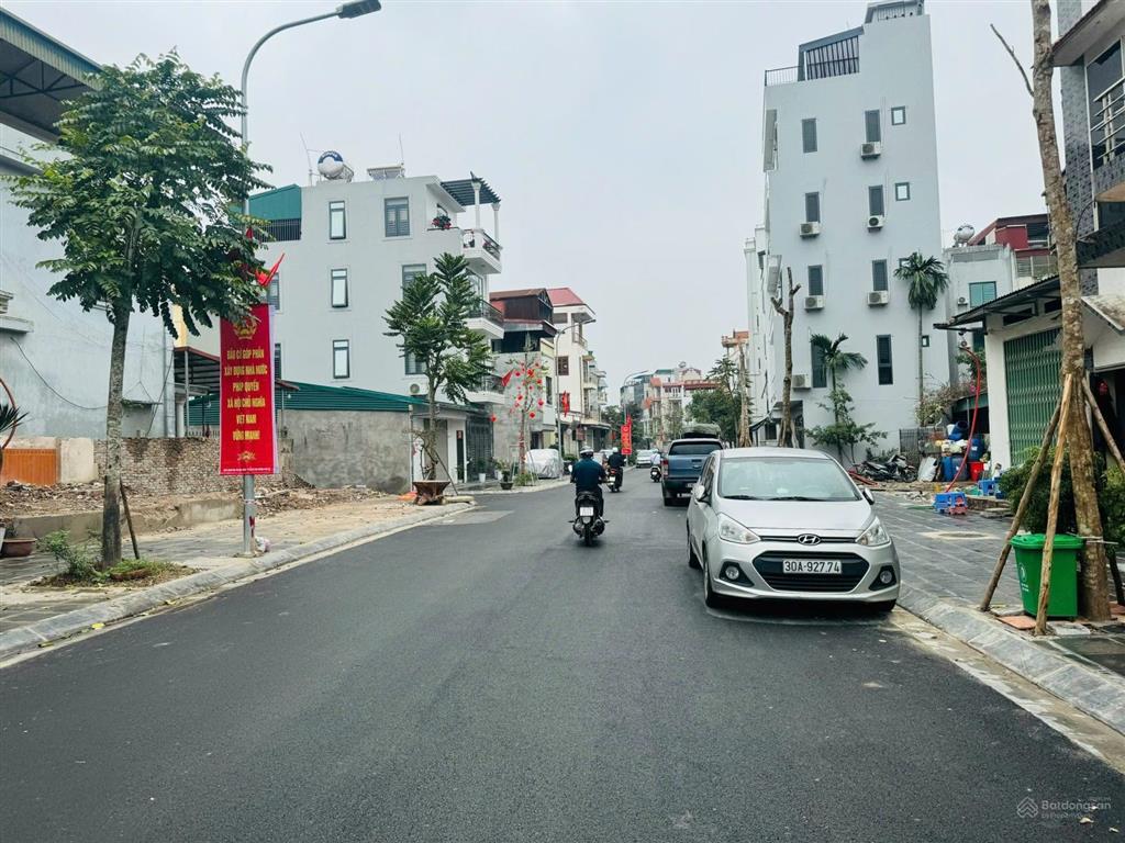 Hiếm! đất đẹp 201 phúc lợi 34m, 1 nhà ra mặt phố, ngõ ô tô, kinh doanh, sầm uất, 5.2 tỷ
