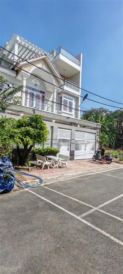 Bán biệt thự cao cấp kdc vĩnh lộc, bình tân dt 200m² kdc vĩnh lộc . bhh b . bình tân 0938 968 ***