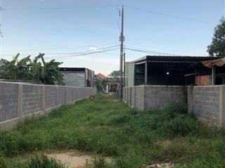 Đất mặt tiền đường giồng lớn, đức hoà. long an. dt 500m2. trước ngang 5m5. nở hậu 8m