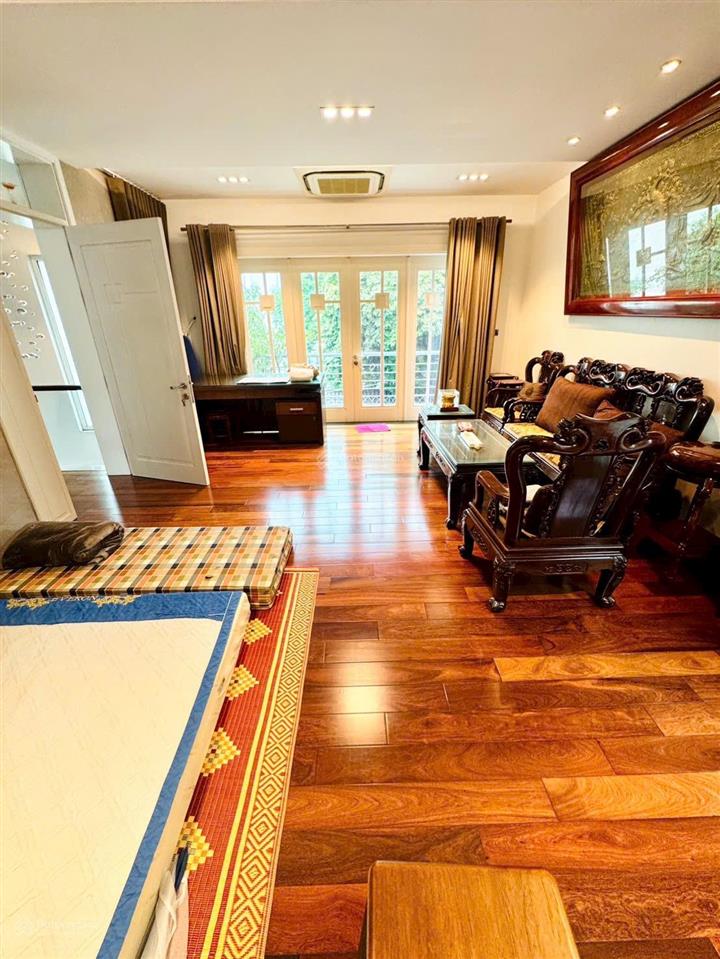 Siêu biệt thự vườn đào  tinh hoa giới thượng lưu 368m2