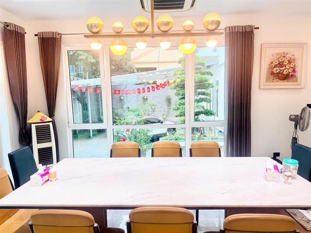 Siêu biệt thự vườn đào  tinh hoa giới thượng lưu 368m2