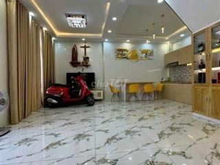 Xe Hơi đỗ cửa 10 Đặng Văn Ngữ gần 50m2 nguồn thu 15tr/thể hẻm thông 
