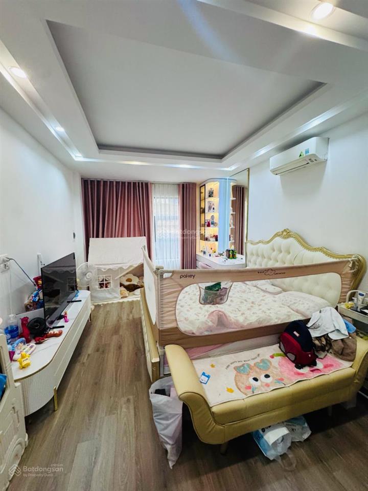 Bán nhà đống đa  6 tầng , lô góc thoắng, đường thông oto tránh nhau nhà đẹp ở luôn giá 16.3 tỷ