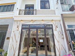 Cần tiền làm ăn bán nhà bình chánh