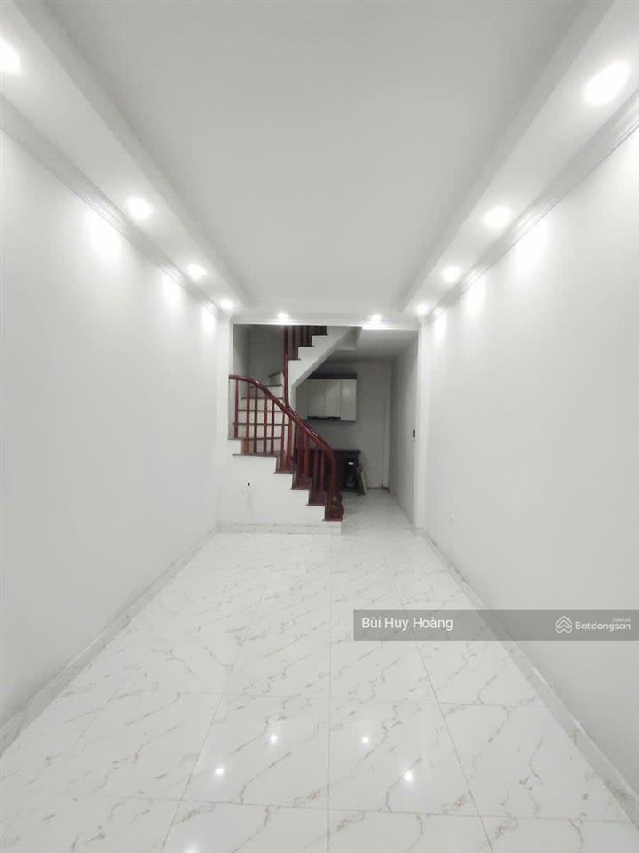 Chỉ 8,x tỷ  nhà đẹp  ngõ nông gần phố  34m2 x 4 tầng  thanh xuân  nhân hòa  ngã tư sở