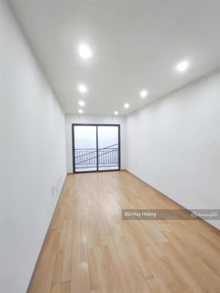 Chỉ 8,x tỷ  nhà đẹp  ngõ nông gần phố  34m2 x 4 tầng  thanh xuân  nhân hòa  ngã tư sở